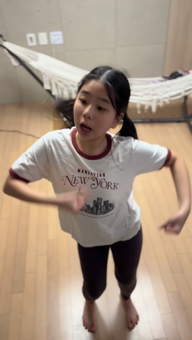 annemami5566 게시물 이미지: 자, 난 니가 킹받으면 좋겠어!

자, 난 오늘 니가 킹받으면 좋겠어! 🎶🎵
자,...