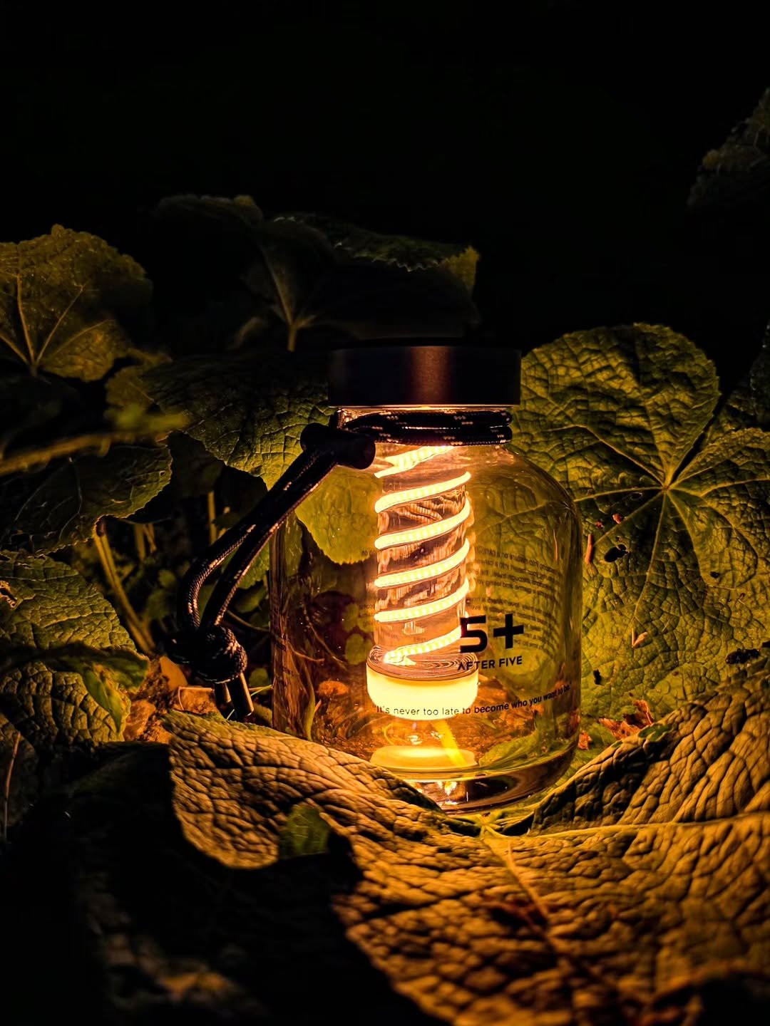 Photo shared by 앤웍🌿캠핑&여행 on October 04, 2025 tagging @camping_review_creator, and @afterfive_design. May be an image of lantern, lamp, lightbulb and text.