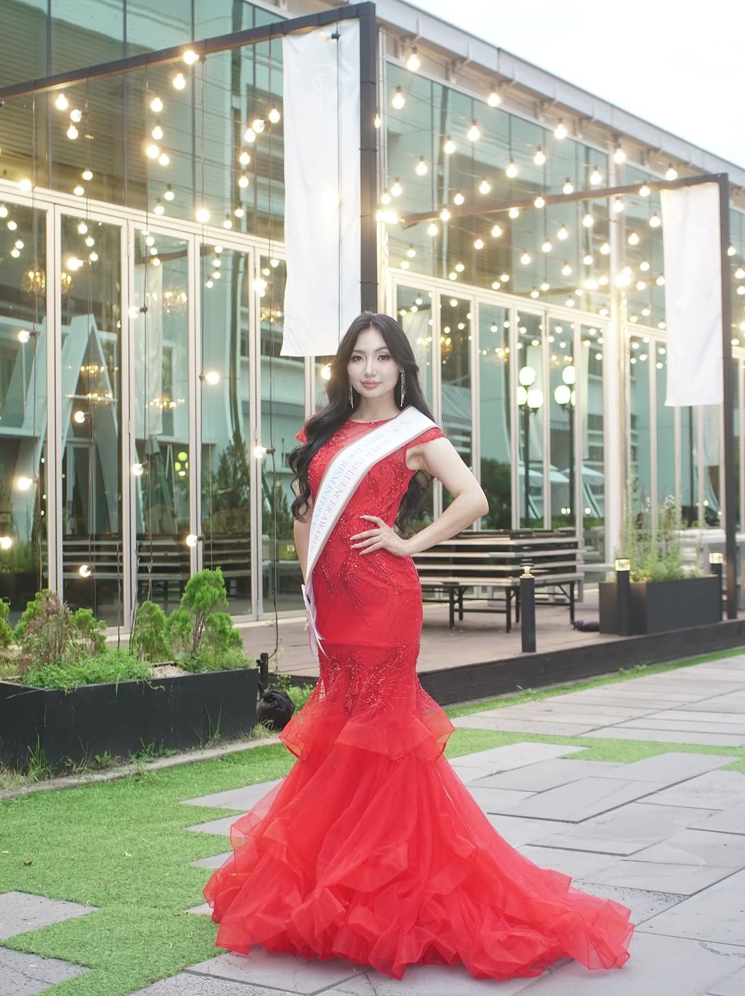 Photo shared by Anu Ujin on September 10, 2025 tagging @superinfluencerawards_official. May be an image of gown, dress and text.