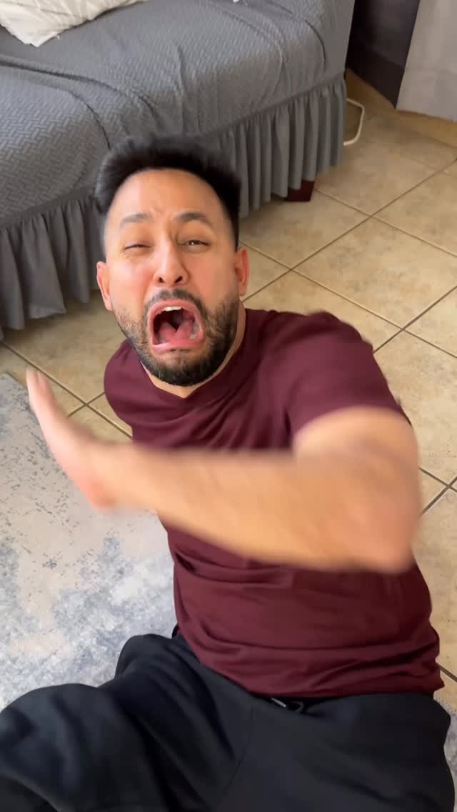 anwar 게시물 이미지: Grandmas always have your back 👵🏻