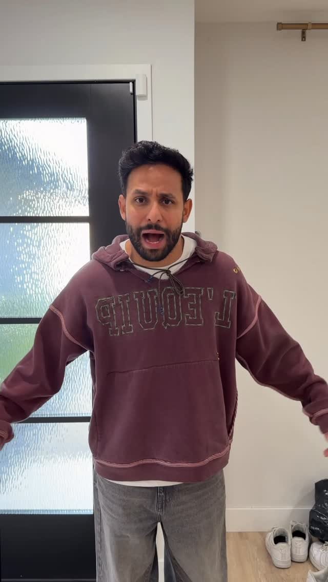 anwar 게시물 이미지: When you let your mom house sit 🏠🧕🏼