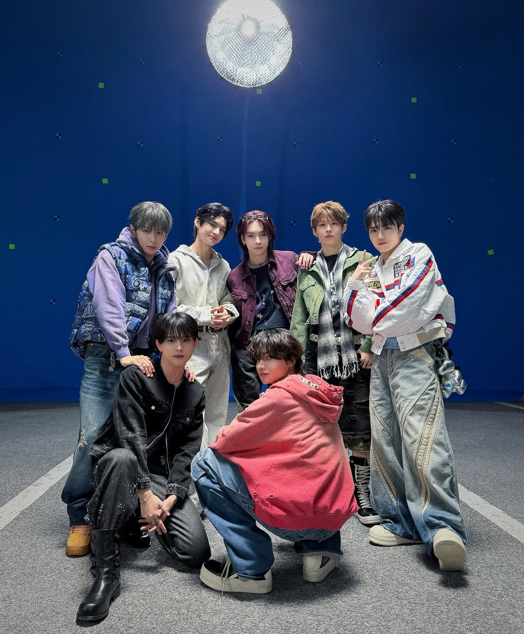 Photo by aoen on March 18, 2026. May be an image of one or more people, bangs and text.