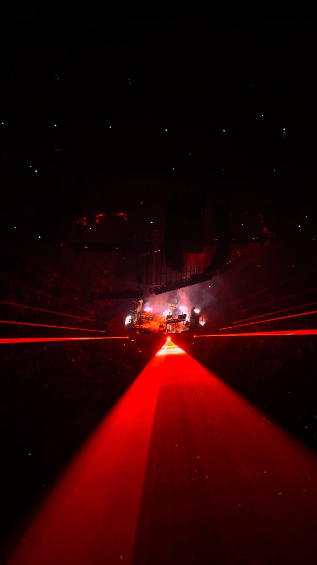 apple 게시물 이미지: Disco Dracula 🪩 @tameimpala #ShotoniPhone by...