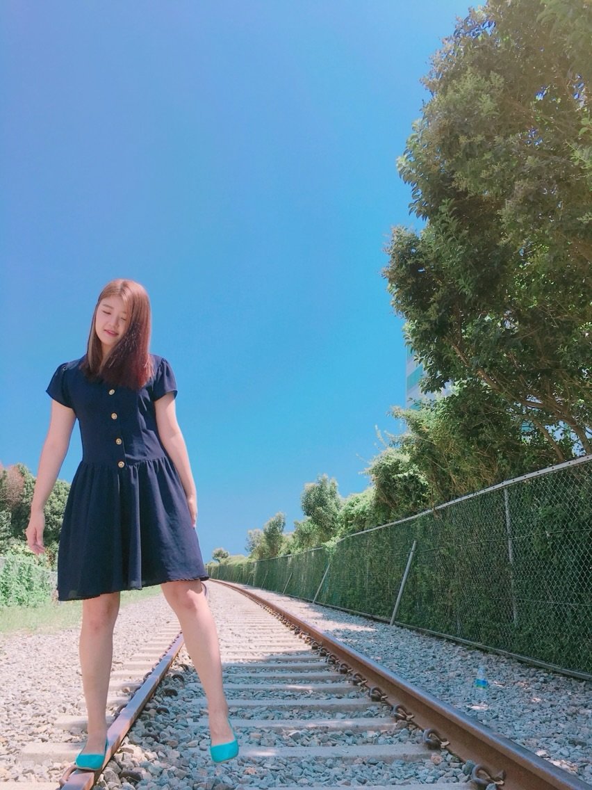 Photo by 아람이 on February 10, 2026. May be an image of railroad and text.