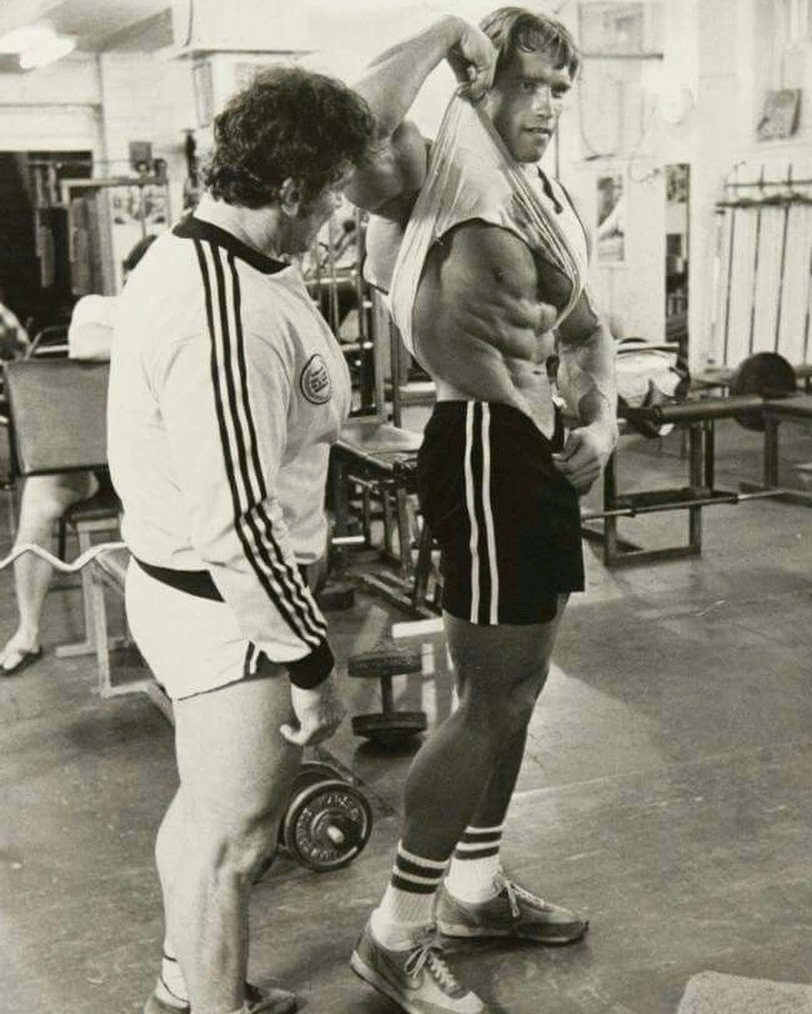 arnoldsports 게시물 이미지: Peak Arnold Schwarzenegger. Absolutely shredded 💪🔥