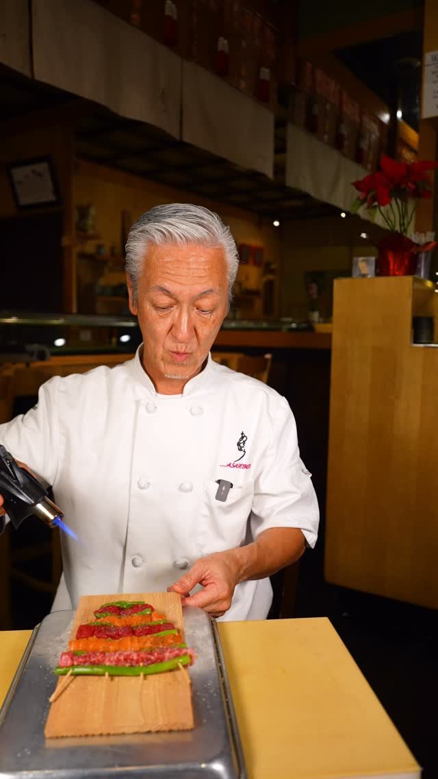 asanebo_restaurant 게시물 이미지: I Make You Tree Santa…😭🎄

Asparagus With...