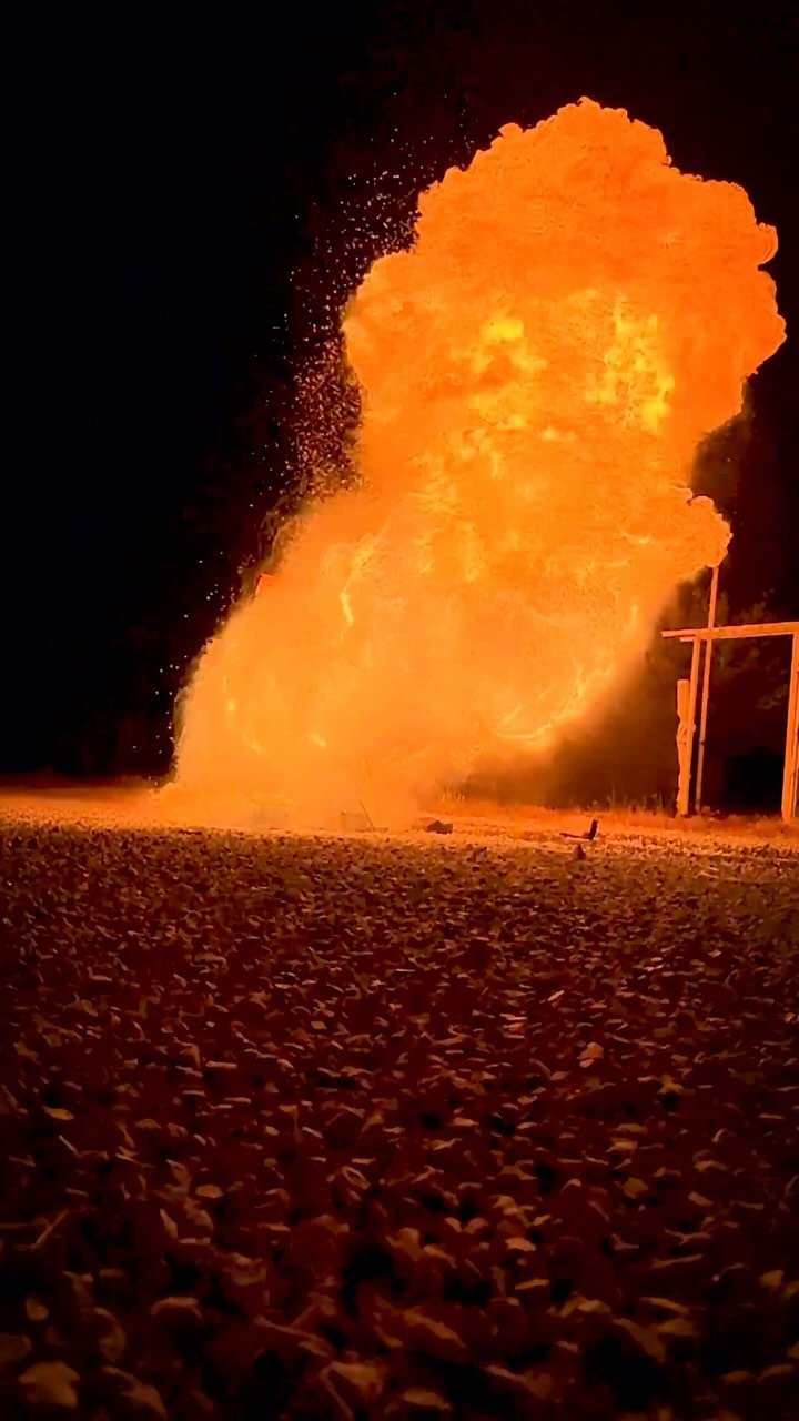 asitmen 게시물 이미지: DEV YAĞI BEKLE 💥
••
Takip et, 2 milyon...