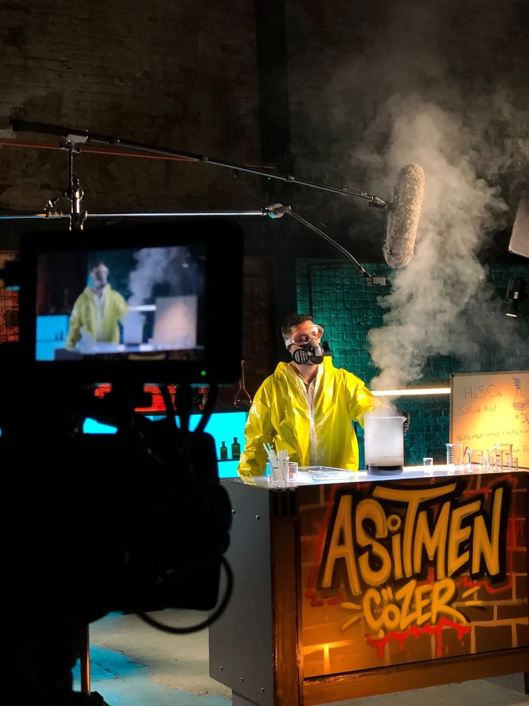 Photo shared by Asitmen | Yasin Aydın on January 17, 2026 tagging @cortenomer, @demirciesra, @bilal_seslikaya, @hamuar, @rcpsvc, @mogulemine77, and @trtgenc. May be an image of camera and text.