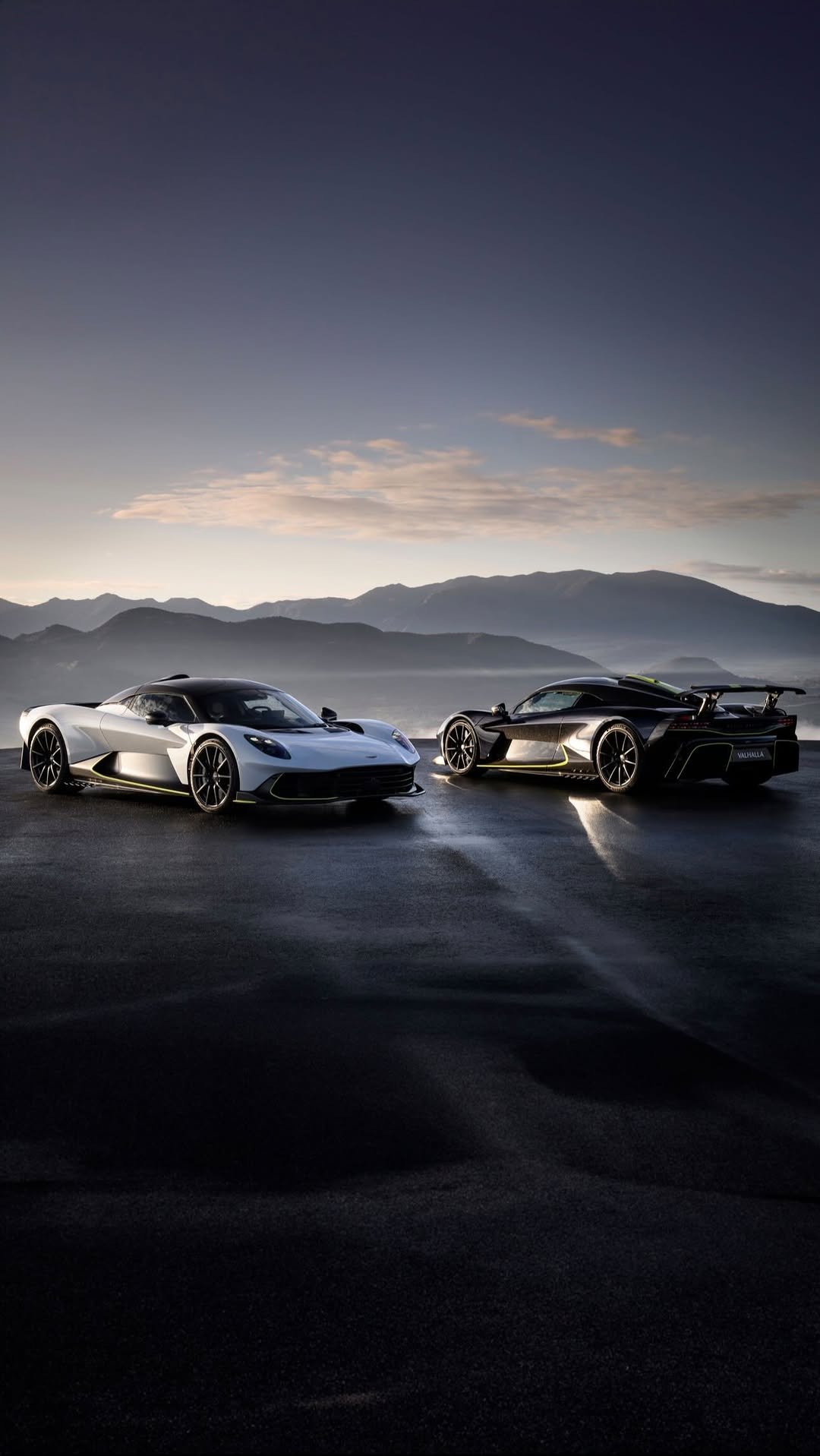 astonmartin 게시물 이미지: Unshakeable, track-led aerodynamics. Designed...