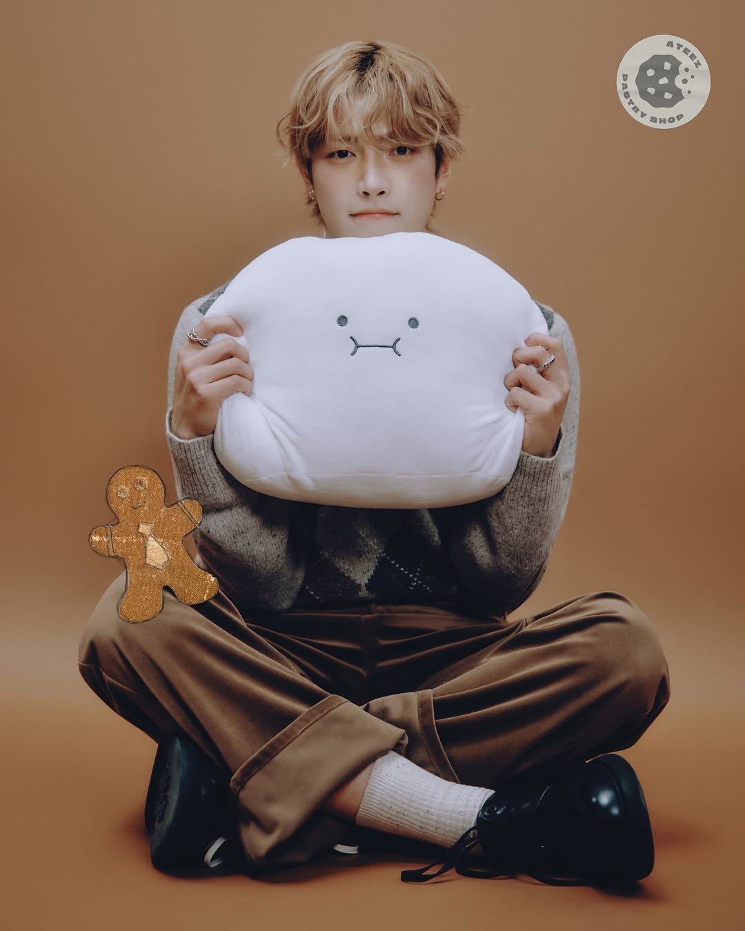 Photo shared by ATEEZ(에이티즈) on November 30, 2025 tagging @no1likeme8_8. May be an image of bolo tie and text.