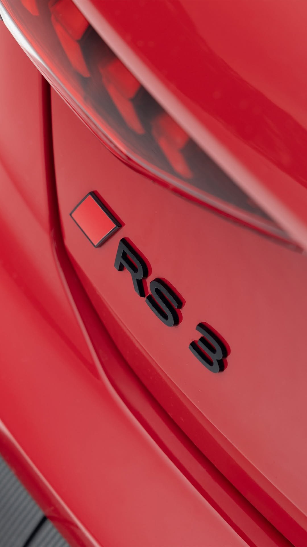 audi 게시물 이미지: Trading ski boots for high-speed...