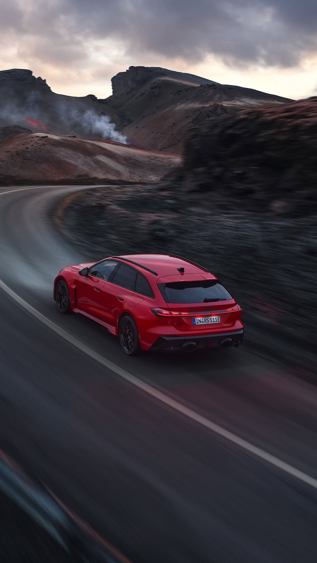 audisport 게시물 이미지: A reason to stay behind the wheel a little...