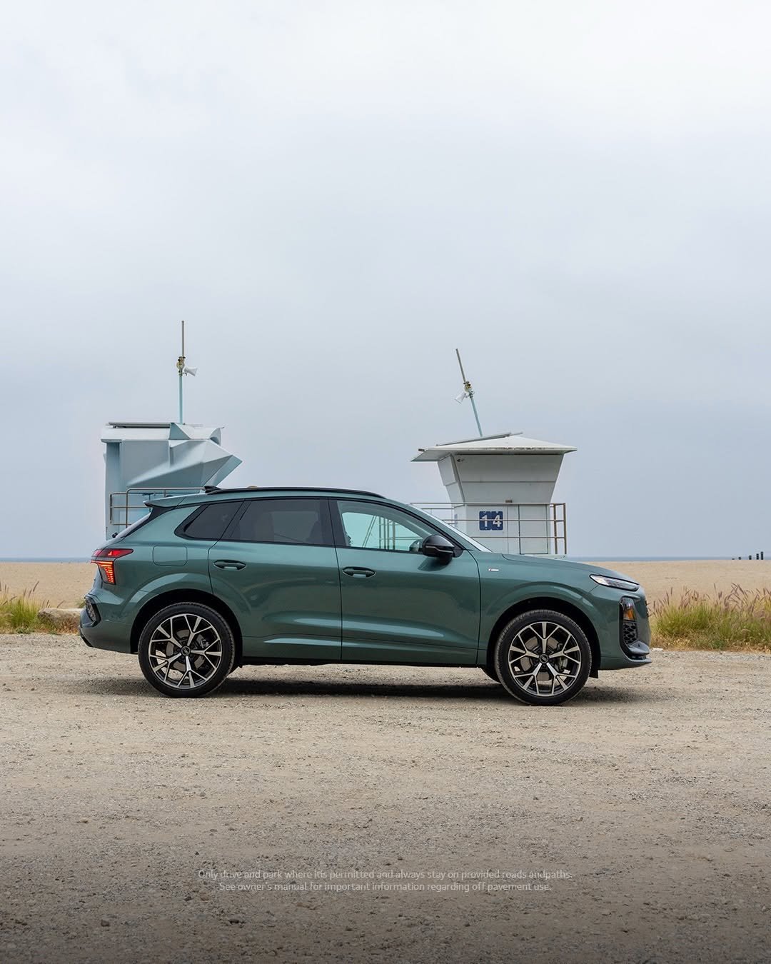 audiusa 게시물 이미지: Hold, scroll, surf… offline.