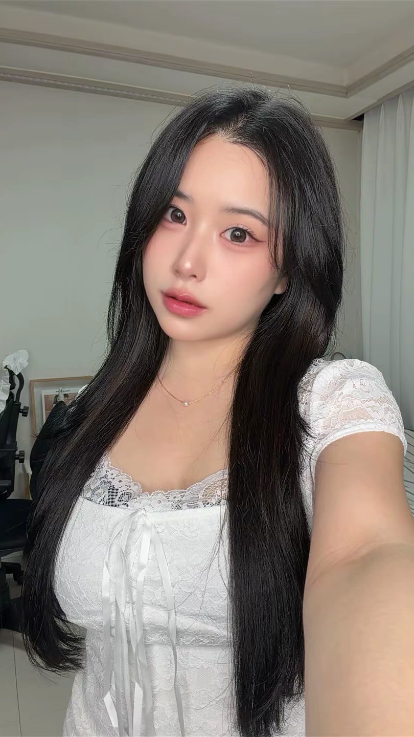 augxeo 게시물 이미지: 뭐 달라졌게 ◌ ｡˚✩( › ̫ ‹ )✩˚ ｡◌