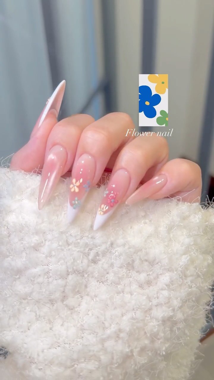 aura_glitter 게시물 이미지: 🩷사용한 제품🩷
누드시럽 : 03 피치코튼
치크 : 10 체리 뱅 쇼
프렌치 :...
