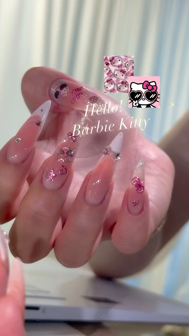 aura_glitter 게시물 이미지: Hello Barbie Kitty🕶️🩷
신상 [ 선글라스 메탈 키티 스티커 ]...