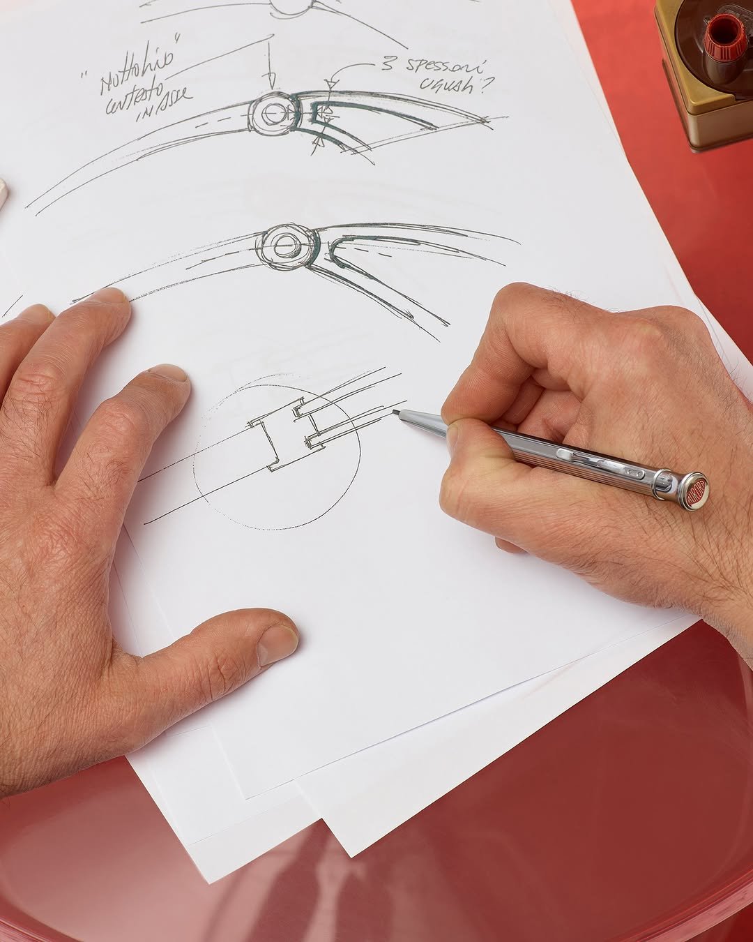 Photo by Aurora Pen in Aurora Pen. May be an image of one or more people, henna, marker, pen and text.