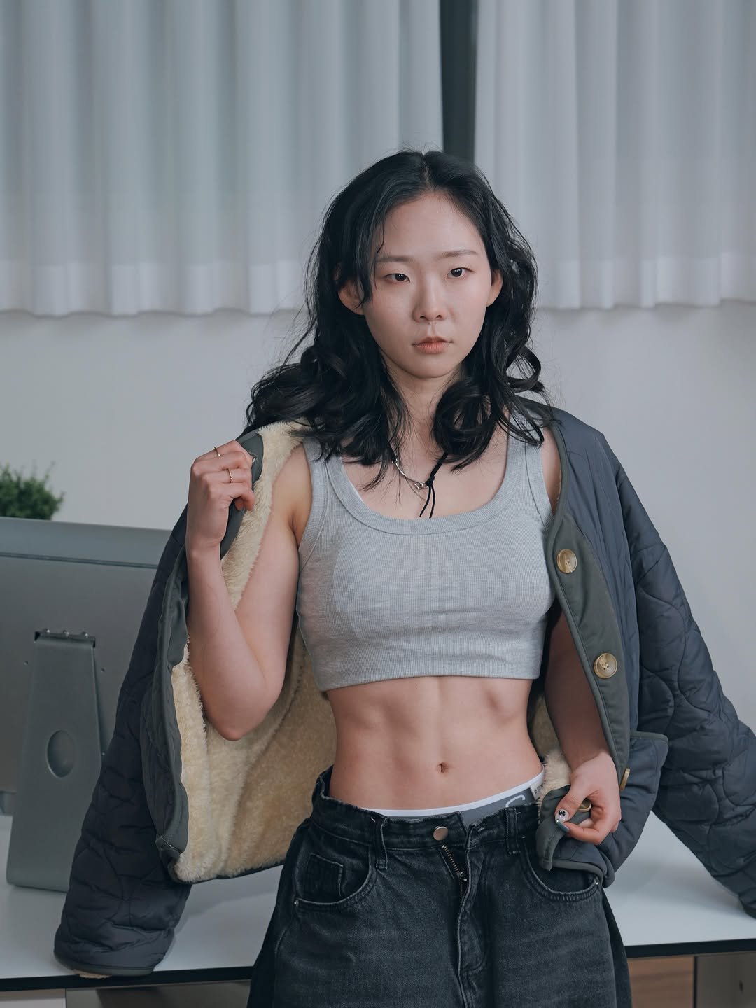 aus_ome98 게시물 이미지: 추웠던 어느날의 세미바프 B컷

히터를 틀어도 추워서 혼쭐 났지만
두 남자의...