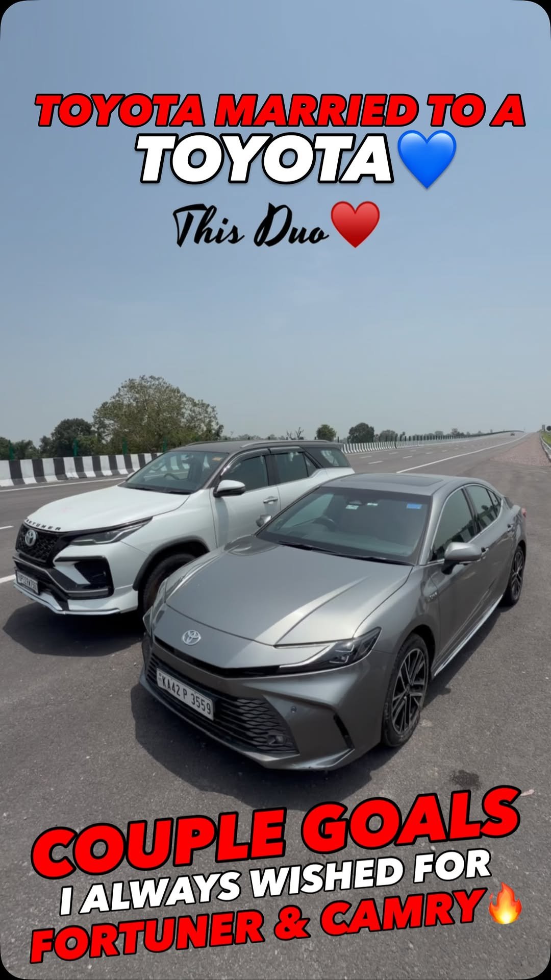 autojournal_india 게시물 이미지: “TOYOTA COUPLE GOALS🔥CAMRY & FORTUNER♥️” ONCE...