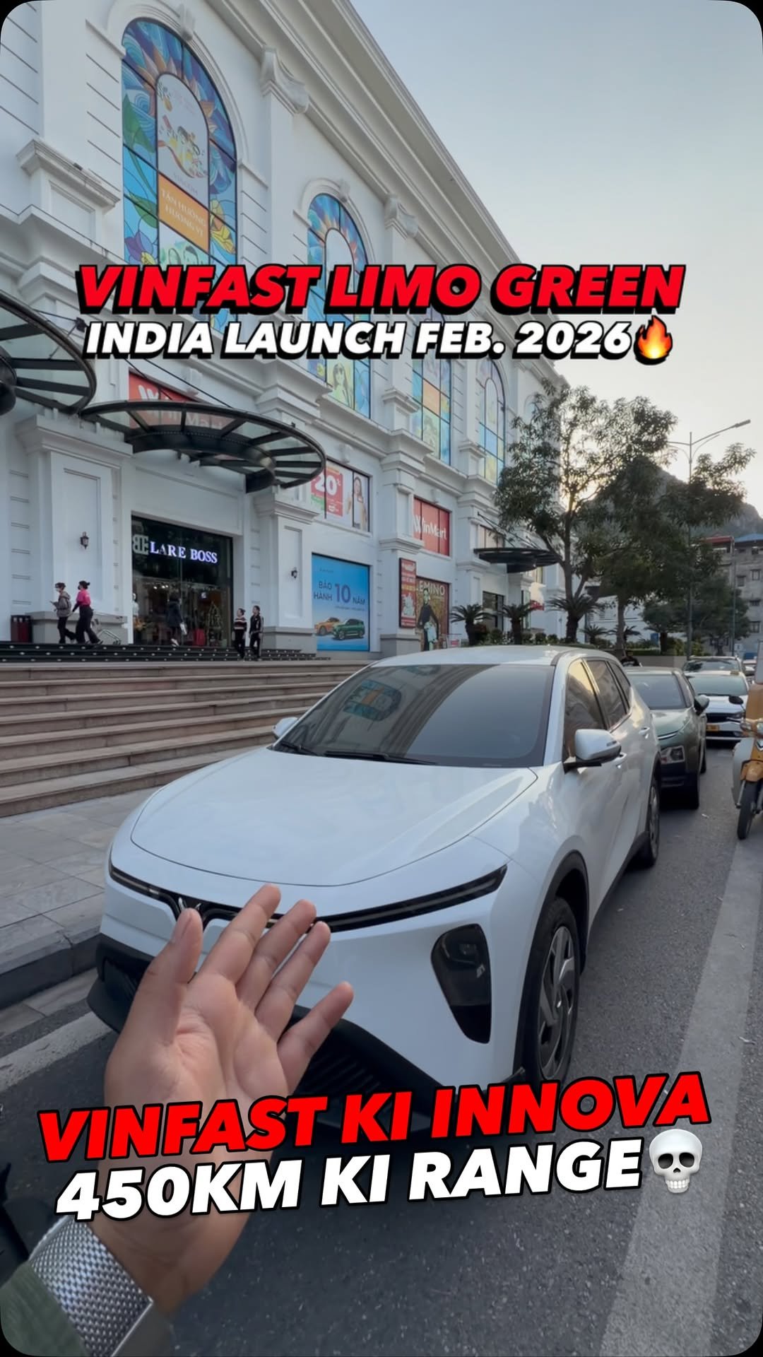 autojournal_india 게시물 이미지: “VINFAST का INNOVA को जवाब🔥LIMO GREEN का आना...