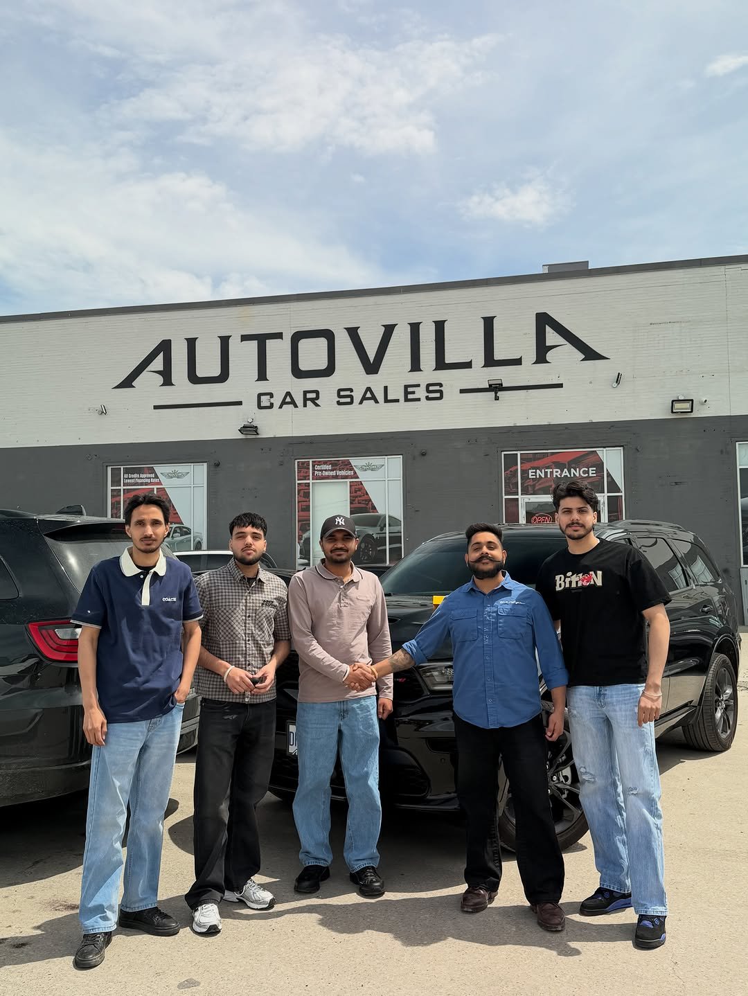 autovilla_carsales 게시물 이미지: DURANGO GT DELIVERED 🔥🔥

Call:...