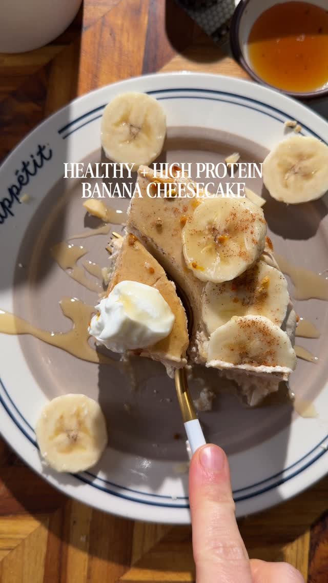 avocado_skillet 게시물 이미지: This banana cheesecake is so insanely good and...