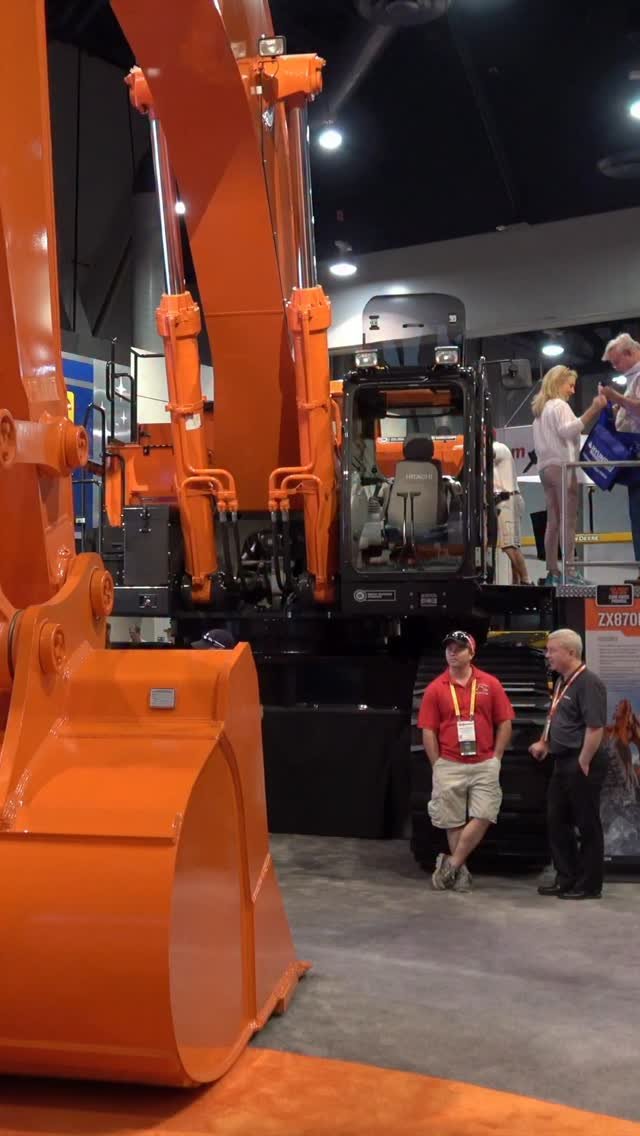 awesome_earthmovers 게시물 이미지: A few clips from @conexpoconagg 2017. If you...