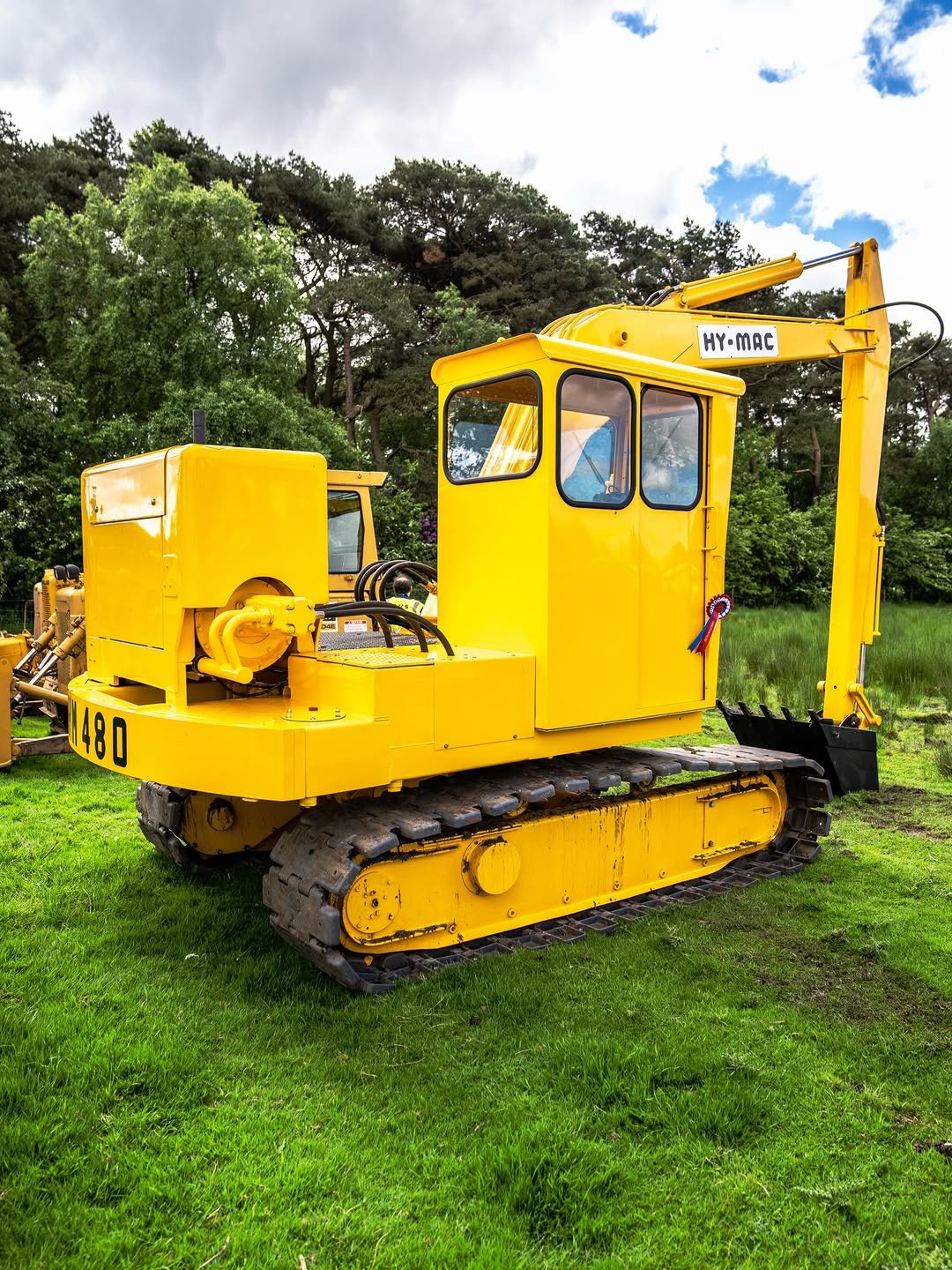 Photo by Awesome Earthmovers on April 22, 2026. May be an image of scraper, crane and text.