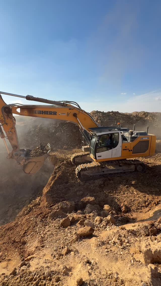 awesome_earthmovers 게시물 이미지: Read the story on a pipeline project in Spain...