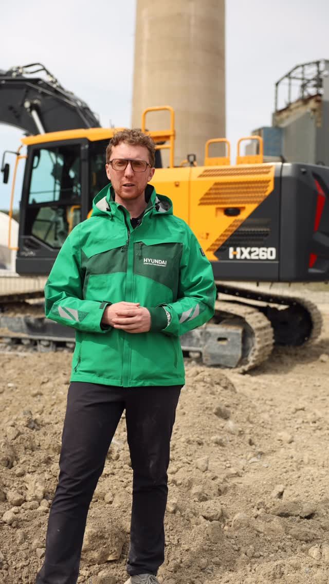 awesome_earthmovers 게시물 이미지: Meet the all-new Hyundai 26-tonne HX260 Next...