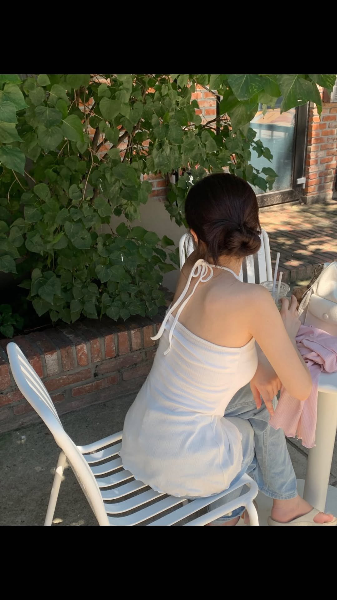 ayoungyun__ 게시물 이미지: 덥고 습한날 이 머리 어때? 신경 하나도 안쓰이는 헤어세팅🩷

요즘 날씨 왜케 덥고...