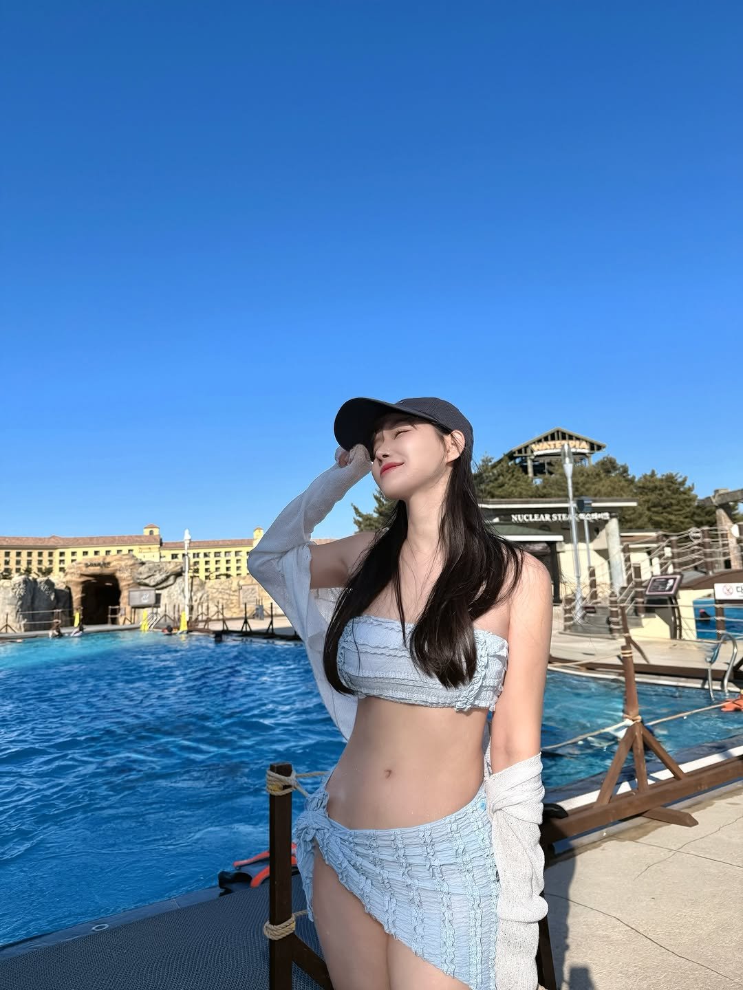 Photo by 변민서 on February 19, 2026. May be an image of pool and text.