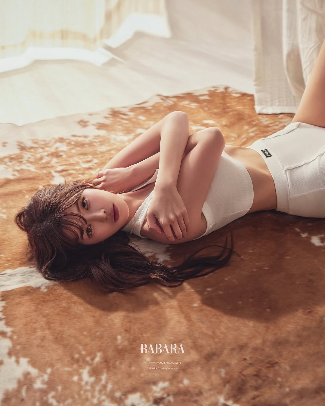 Photo shared by 바바라스튜디오 공식 인스타그램 on January 09, 2026 tagging @choisangwon.eye, @chayoo_jin, @babarastudio, @rewom_makeup, and @babara_showroom. May be an image of one or more people, hair, makeup, slip, bra and text.