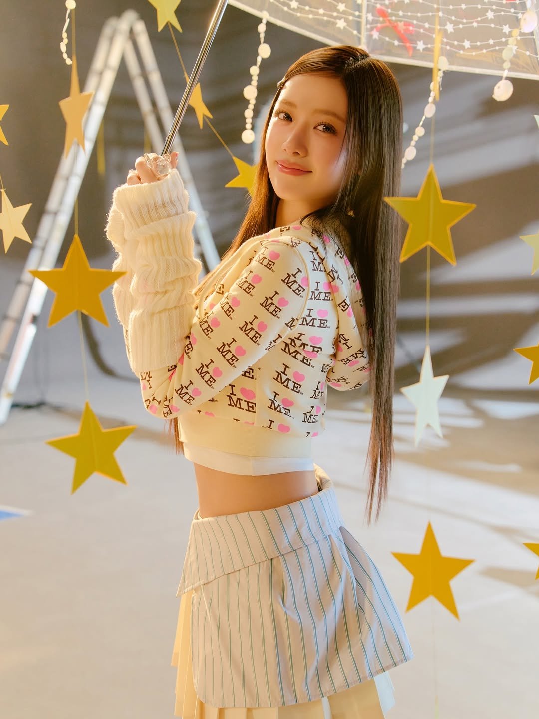 Photo by Baby DONT Cry on March 30, 2026. May be an image of one or more people, hair and text that says 'ME 金 ME ME MT LE ME ህ ΜΕ.. L'ME ME ΜΕ. ME ME. ME MLE 발는'.