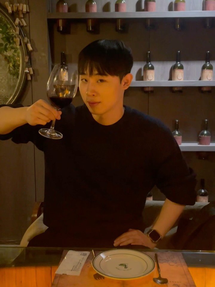 backbombb 게시물 이미지: 11월아 진짜 갈꺼야? #간호사 #간호학과 #남자간호사