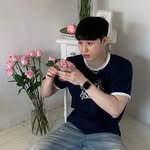 backbombb 인스타그램 프로필 사진