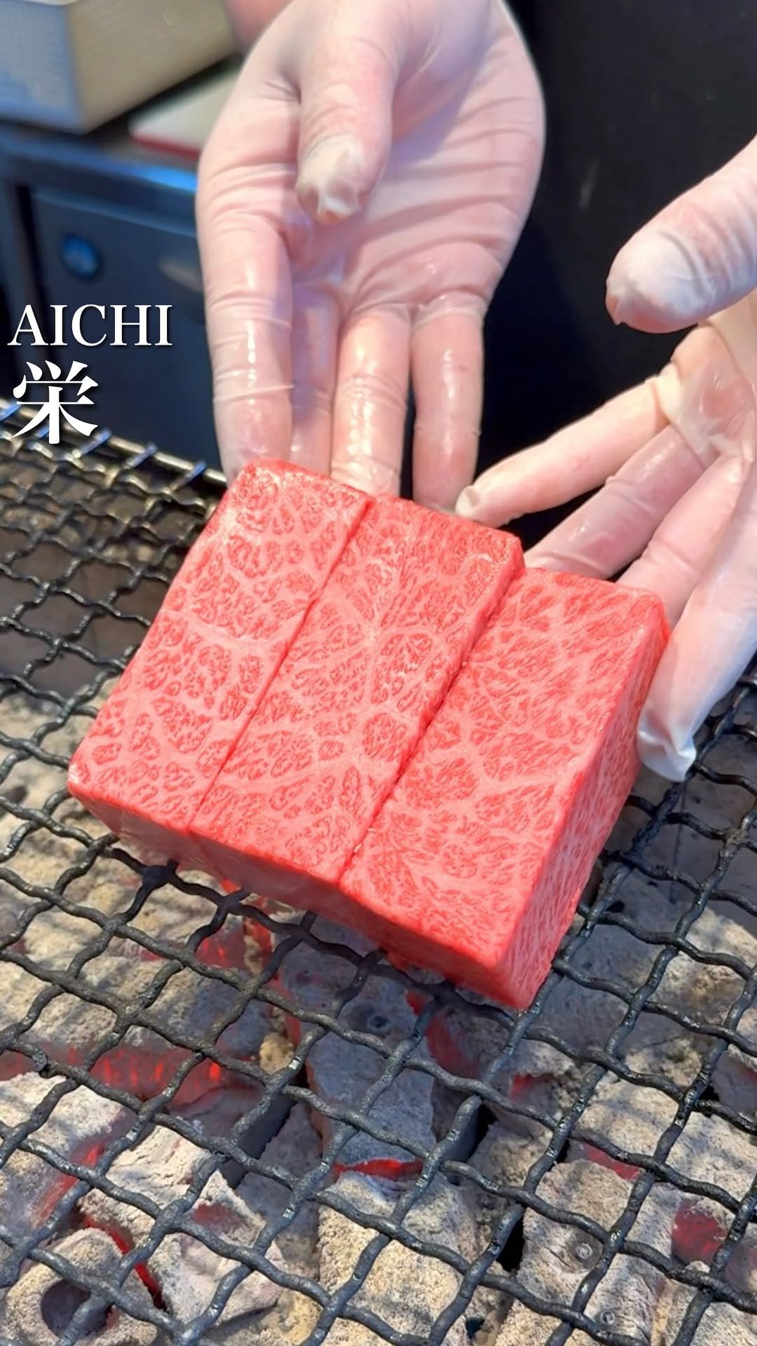 baebae_gurume 게시물 이미지: 和牛を贅沢に使った絶品ひつまぶし🐮

黒毛和牛を使ったこちらのお店では、お米が全く見えなくなる...