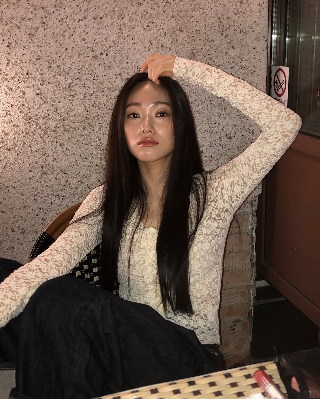 Photo by 🪞윤경 | 패션모델 on September 26, 2025. May be an image of 1 person, hair, turtleneck, night and text.