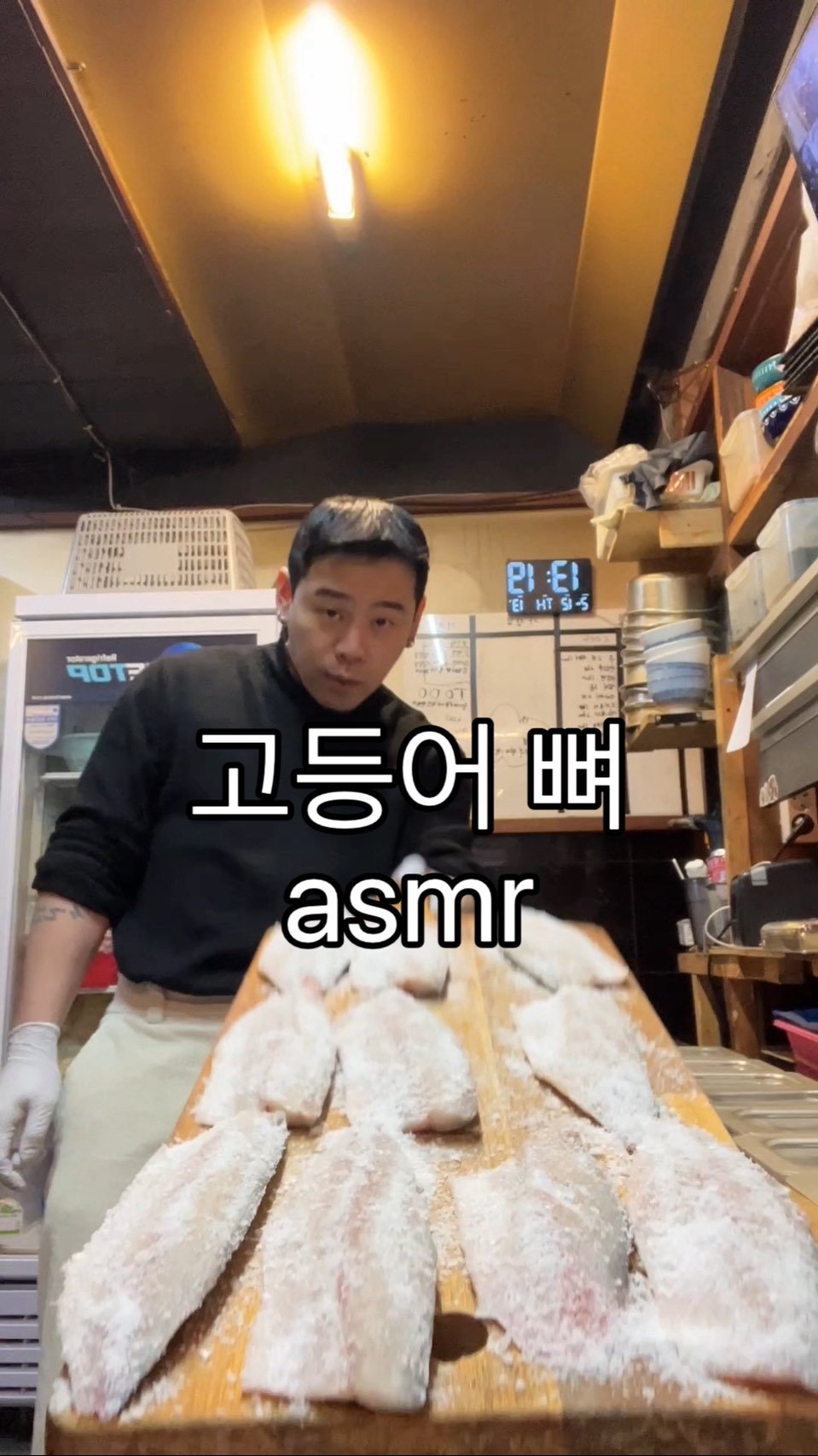 baegsussi_yyg 게시물 이미지: 고등어 잡을 때마다
이 소리가 매우 매혹적…

#백수씨심야식당