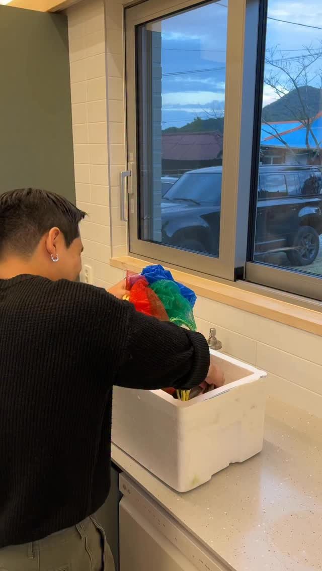 baegsussi_yyg 게시물 이미지: 마눌님 친구님들이 시마아지 시마아지 노래를 불러서
안성까지 출장 시마아지를...