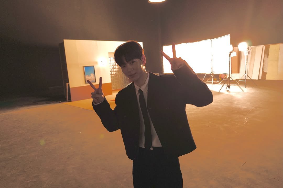 baehyeonseong_ 게시물 이미지: 🎶