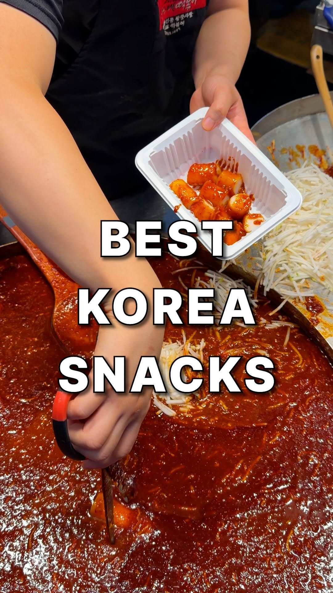 baetrip_korea 게시물 이미지: gwangjang market’s most famous tteokbokki

📍 2...