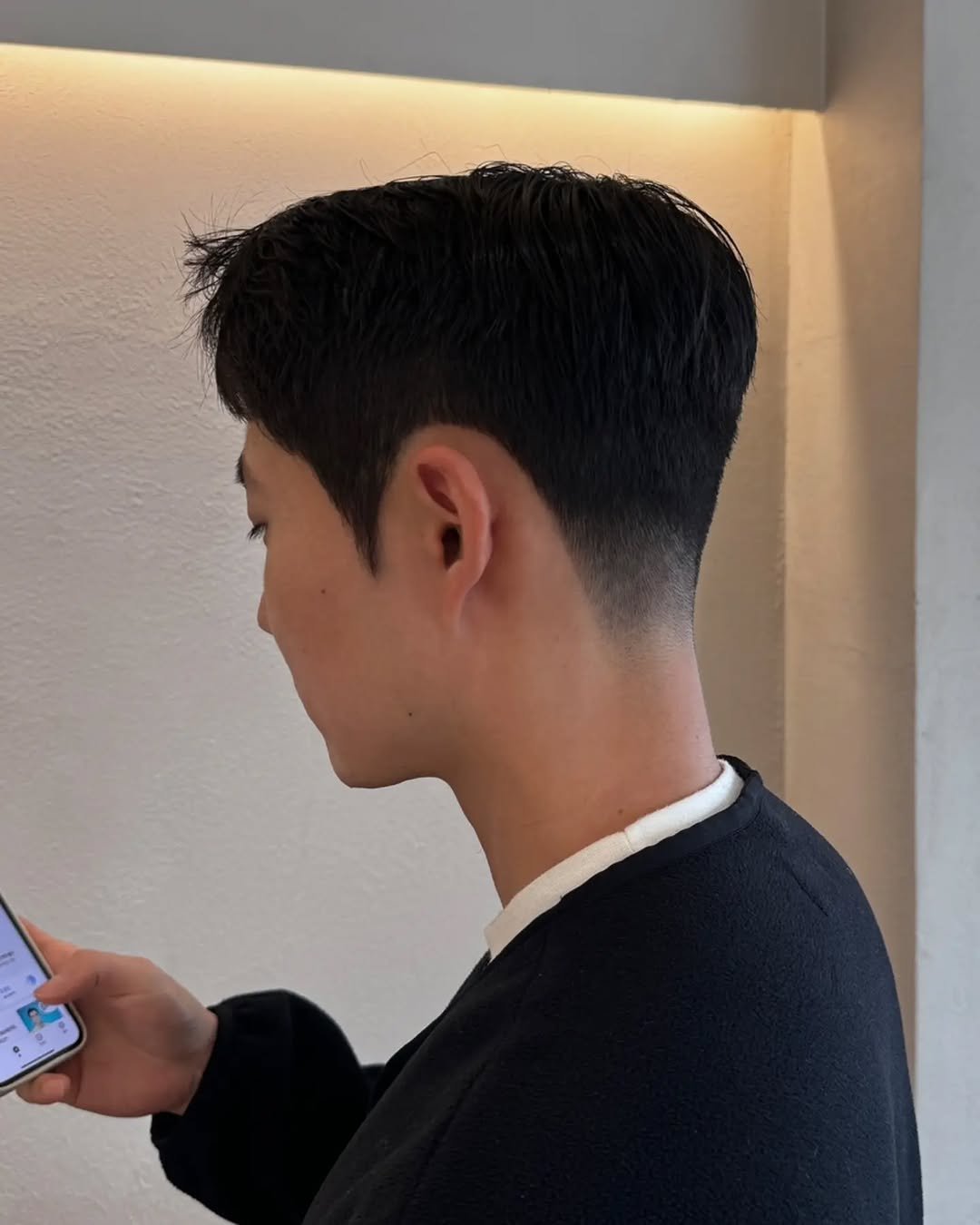 Photo by 귀여운승진 on April 25, 2026. May be an image of one or more people, hair and text.