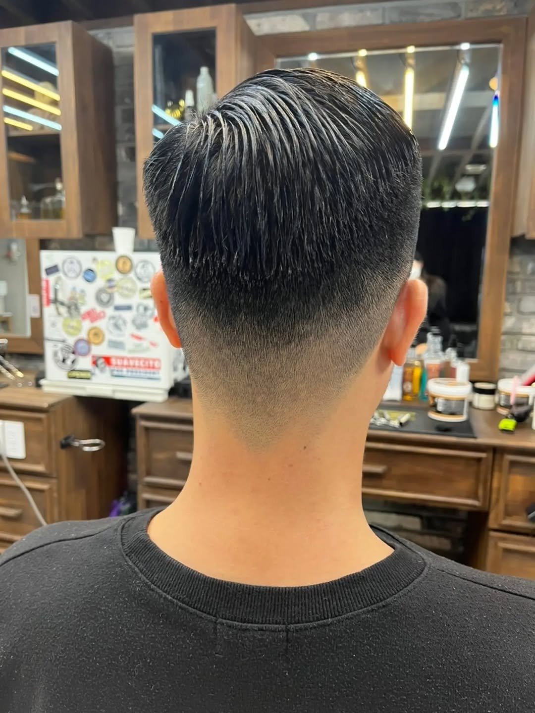 Photo by 귀여운승진 on April 25, 2026. May be an image of one or more people, hair and text.