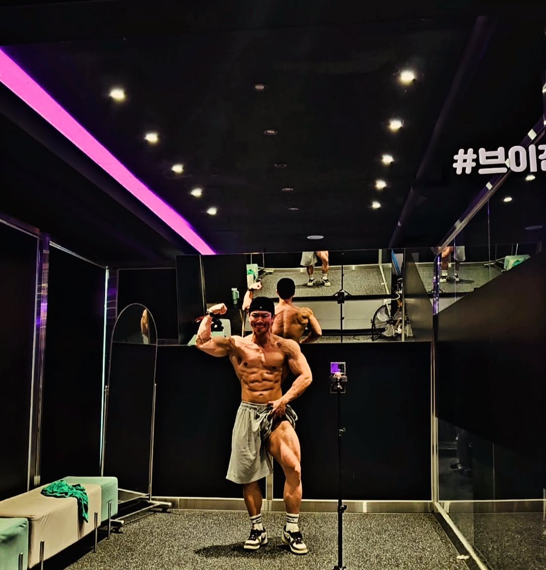 bamsooni0 게시물 이미지: -
D-8🔥