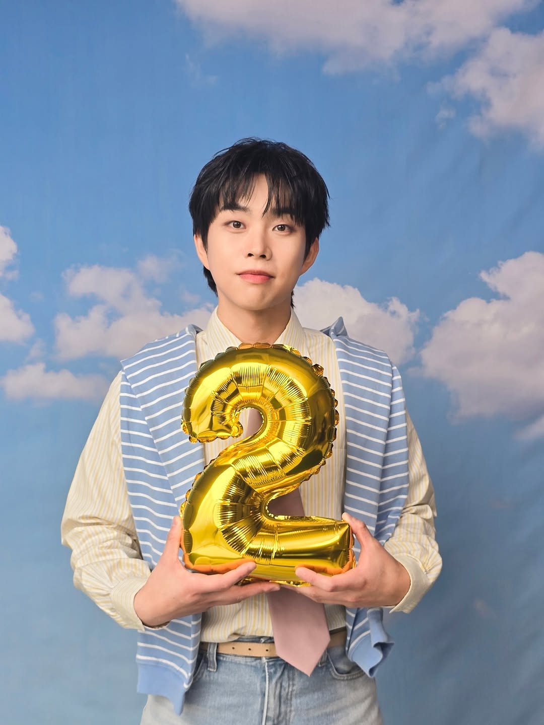 Photo by LUCY on March 31, 2026. May be an image of bolo tie and text.