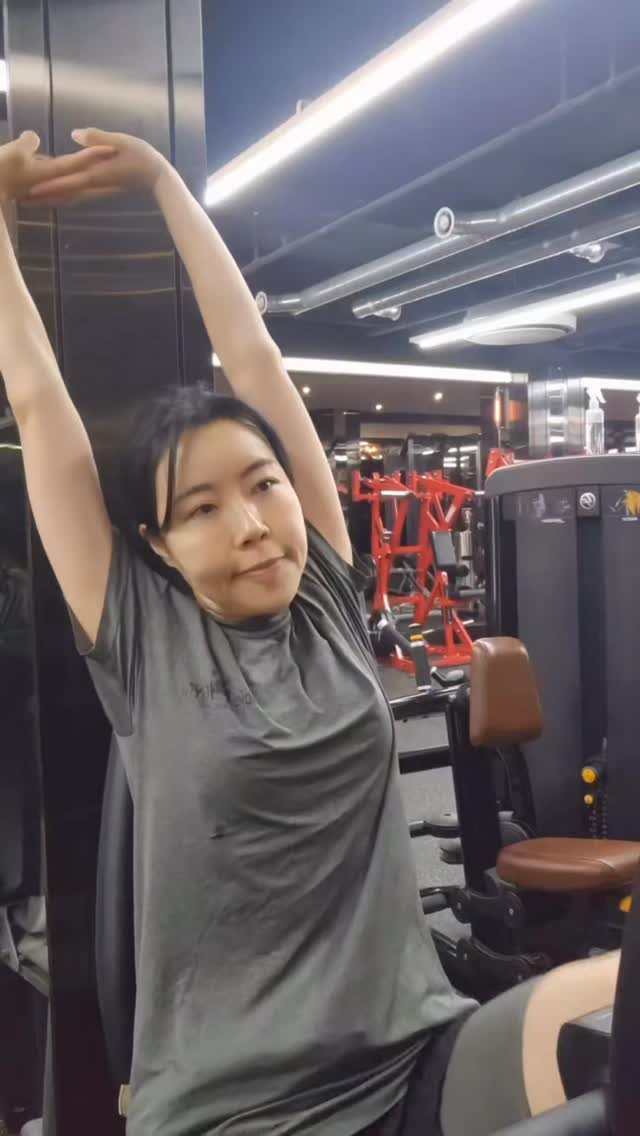 bangjongim 게시물 이미지: 운동의 비결을 물어보는 분들이 많은데요,
사실 저는 의지가 그렇게 강한 사람이...