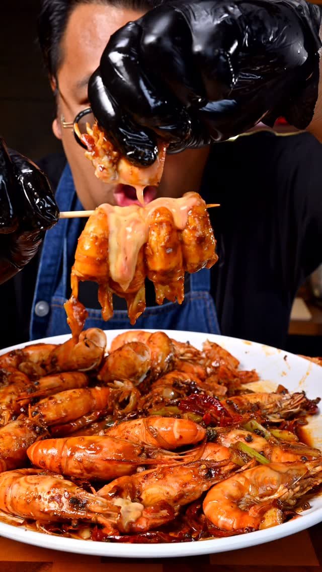 bankii_ii 게시물 이미지: Spicy Mala River Prawns