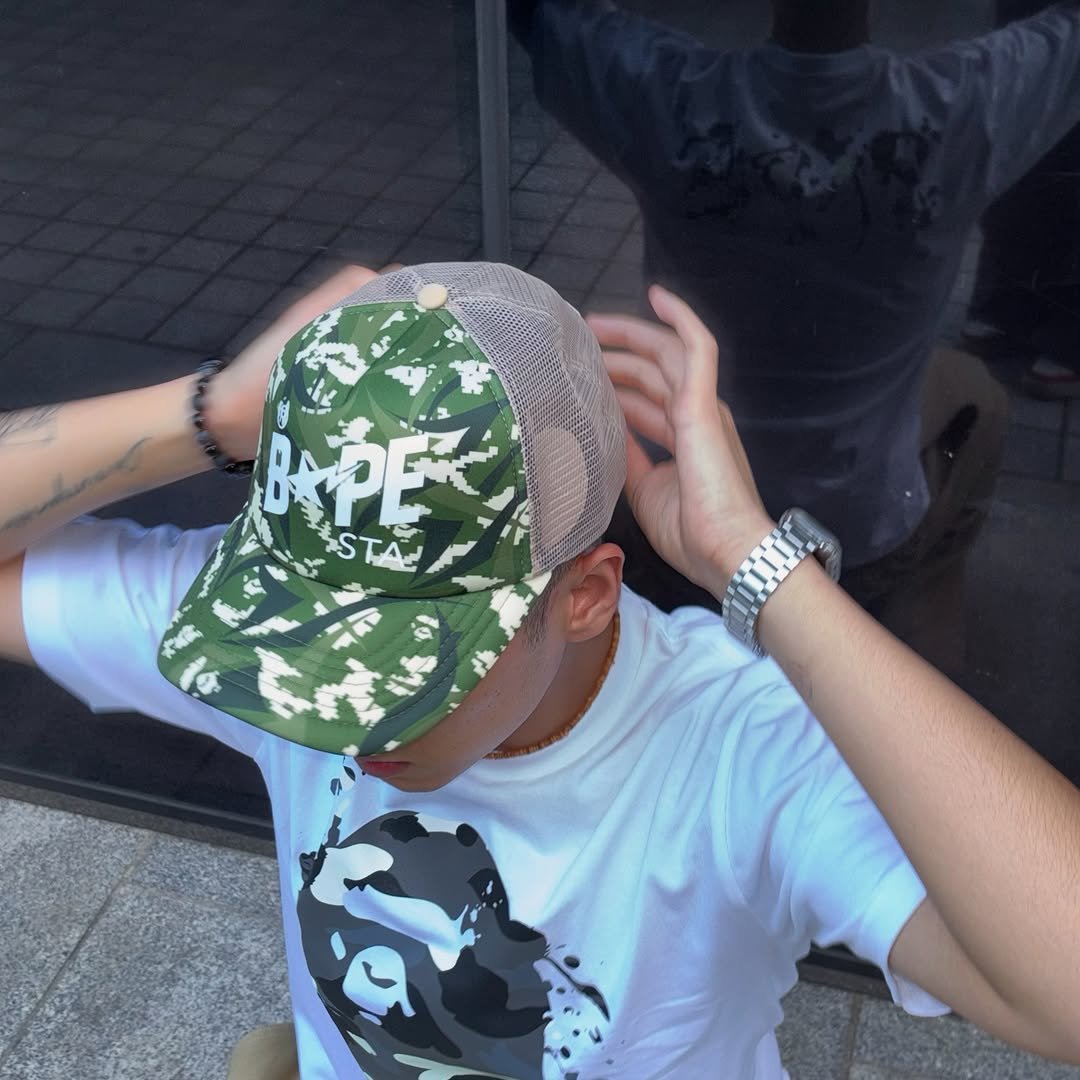 Photo shared by BAPE SEOUL on September 14, 2025 tagging @bapestorekorea, and @bape_seoul.