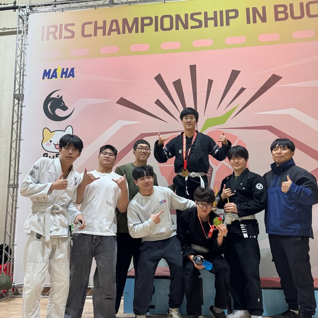 Photo by 베이스 주짓수 평촌 on March 01, 2026. May be an image of text that says 'IRIS CHAMPIONSHIP IN BUC ΜΑ MAHA HA 나동 ፊ G ম'.